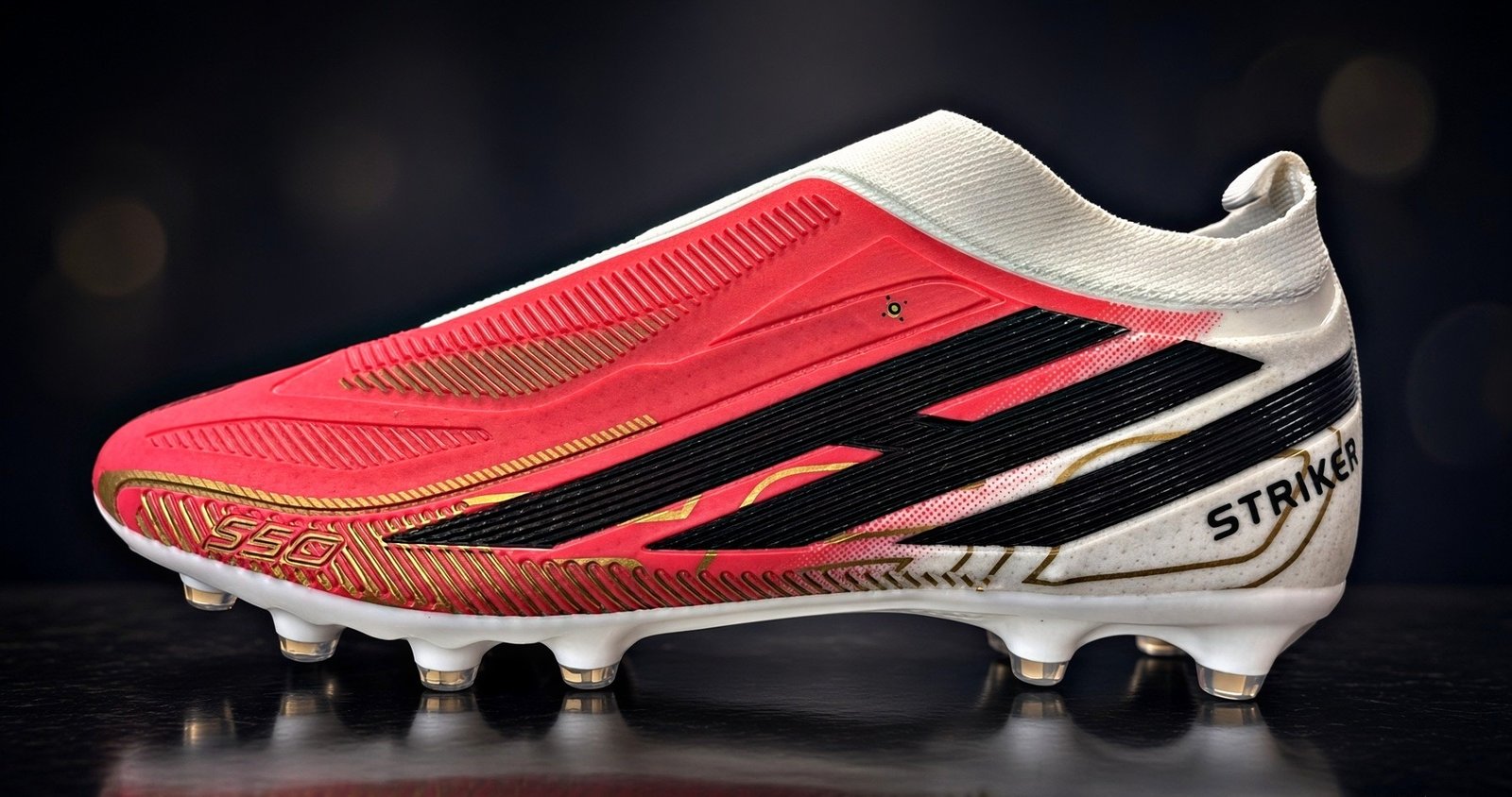 STRIKER PINK